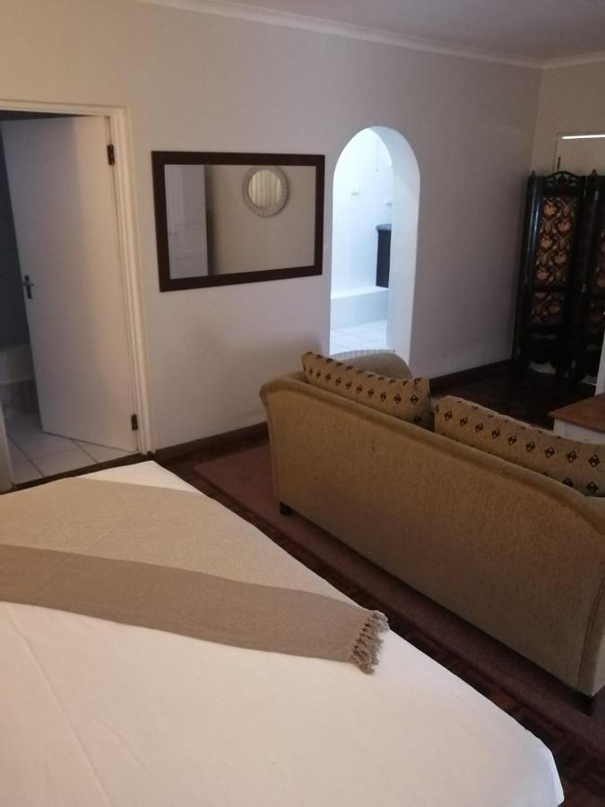36 Mount Road Guesthouse And Self Catering Πορτ Ελίζαμπεθ Εξωτερικό φωτογραφία