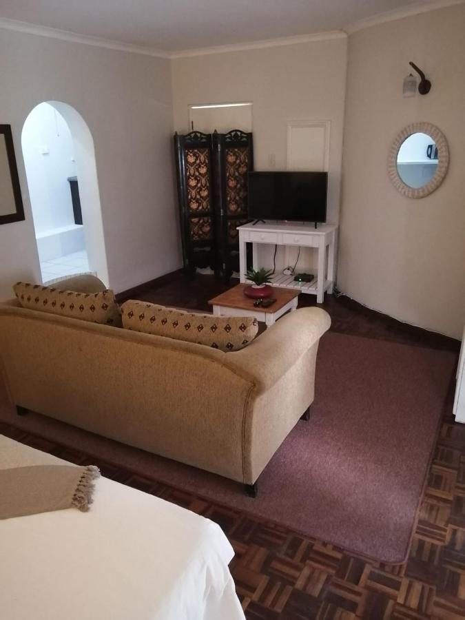 36 Mount Road Guesthouse And Self Catering Πορτ Ελίζαμπεθ Εξωτερικό φωτογραφία